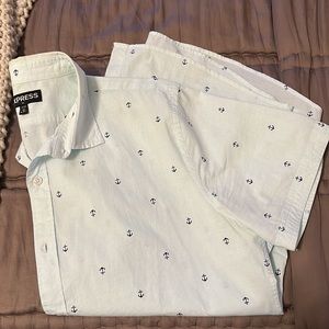 Men’s Express Short Sleeve Button-up Shirt